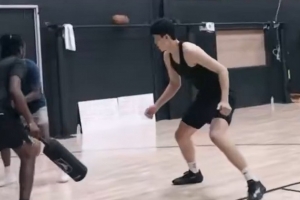 开拓者vs杨瀚森直播_开拓者vs杨瀚森比赛回放_开拓者vs杨瀚森精彩集锦回放